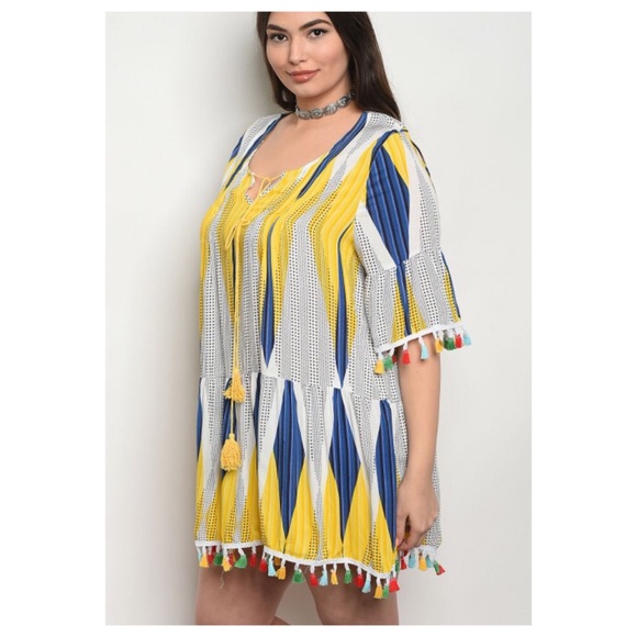 ➕Pom Dress - Picture 3 of 4